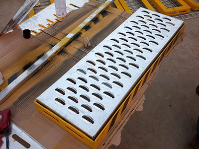 鱷魚嘴防滑板 鱷魚嘴防滑板